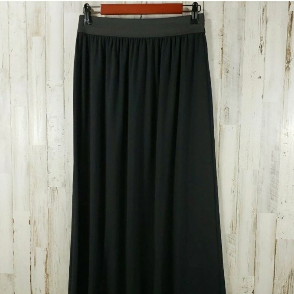 Joe Benbasset Long Black Skirt Med